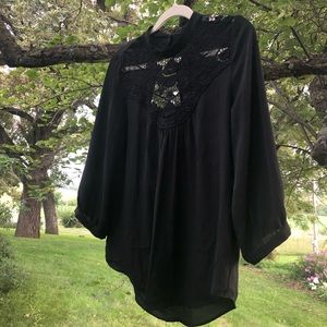 M by & by Black Lace 3/4 Sleeve Top